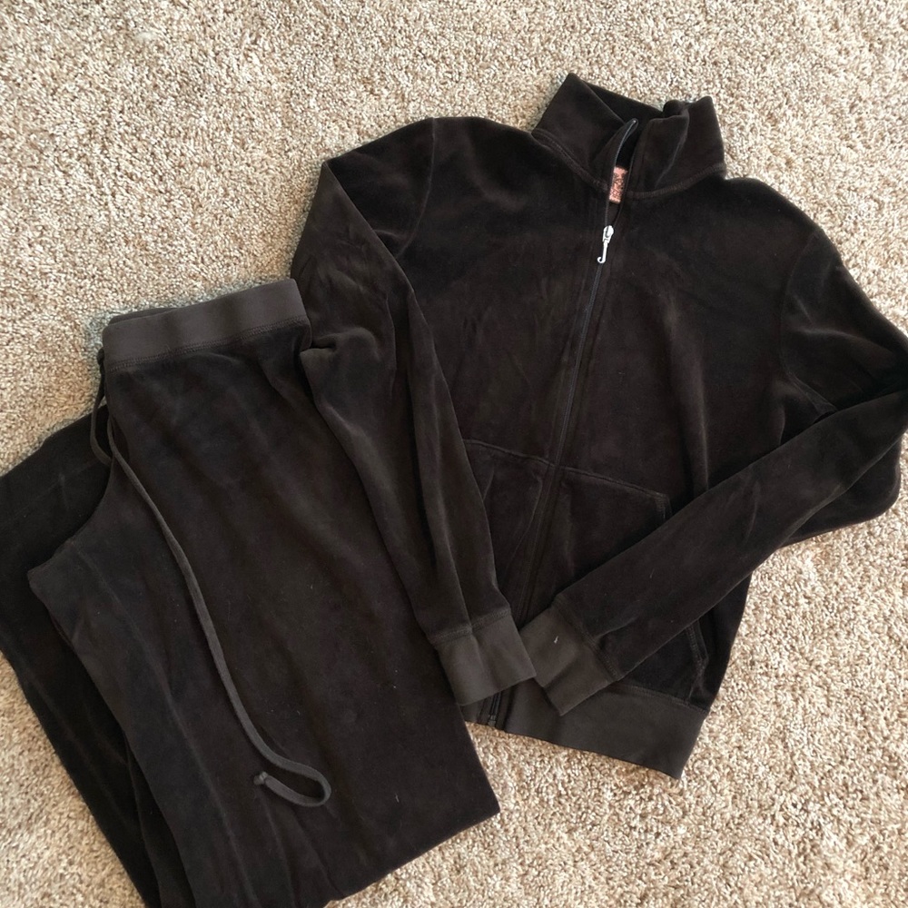Chocolate brown Juicy couture sweatsuit
